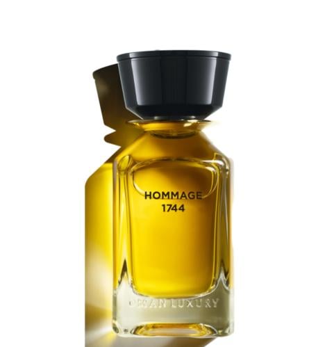 تقسيم عمان لاكجري هوماج 1744 او دي بارفيوم Hommage...