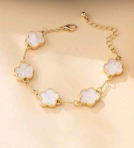 أسوارة فان كليف من الفضة الخالصة