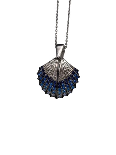 تعليقة من الفضة ( أجنحة طائر )