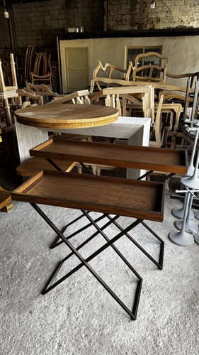 مدخلين ضيافه خشب سنديان قواعد حديد قابل للانصفاط