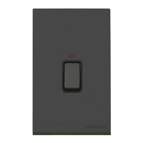 مفتاح مكيف 45 امبير-14*7 - اسود