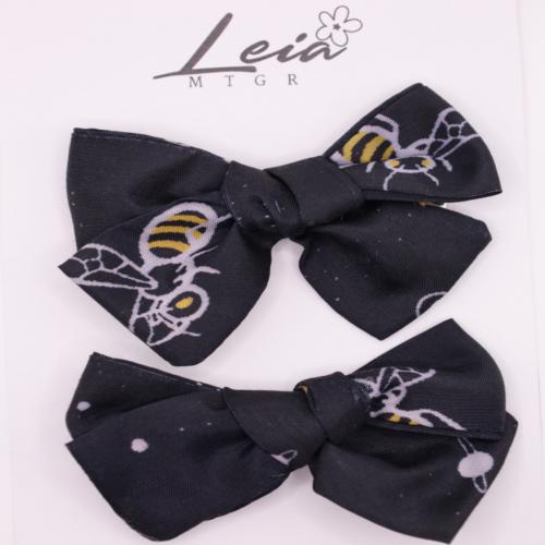 The classic bow honey wings MINI couple