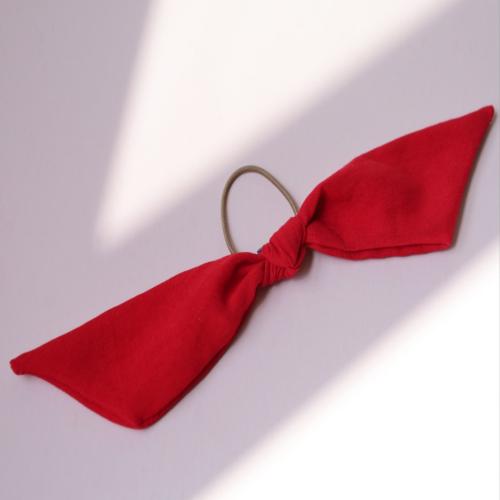Modern knot tie, cherry