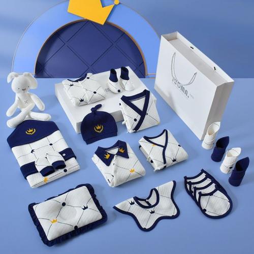 Baby boys' gift set - a gentle heavenly touch
