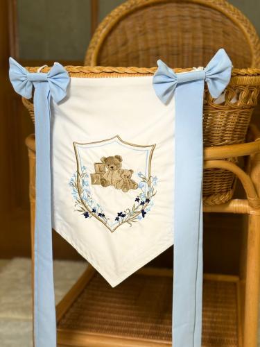 بنر قماش تطريز مخصّصة لمهد الأطفال