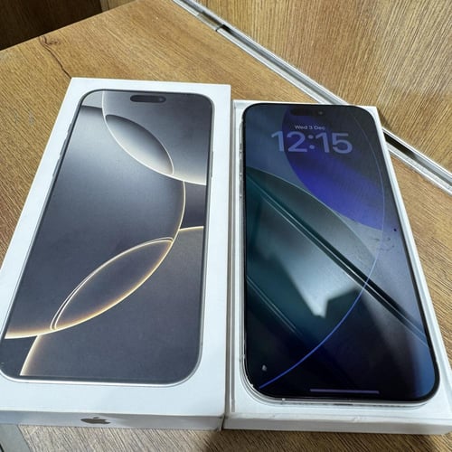 ايفون 16 برو ماكس سعة 256GB مستعمل نسبة البطارية 1...
