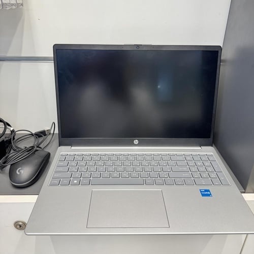 لابتوب hp مستخدم 13 انش سعه 256GB ذاكرة داخلية 8 ر...