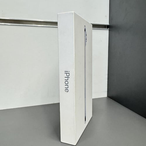 ايفون 17 اير 256GB سلفر