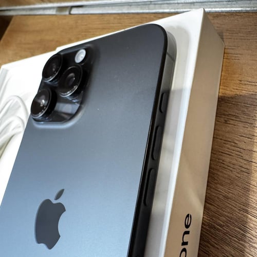 ايفون 16 برو ماكس 256GB مستخدم نسبة البطارية 100%
