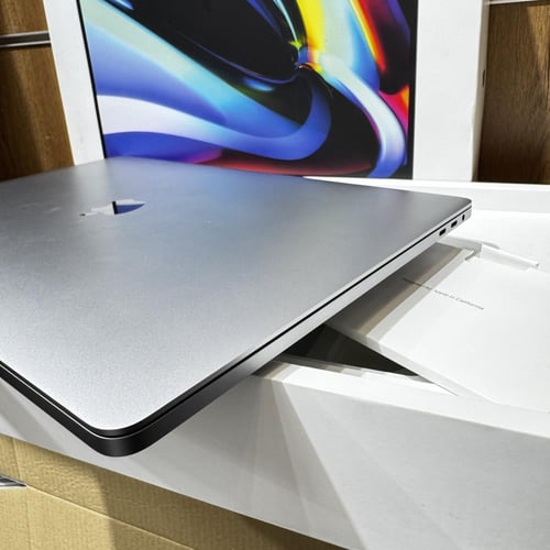 ماك بوك برو 2019 معالج i7 رام 16 مقاس 16 انش سعه 5...