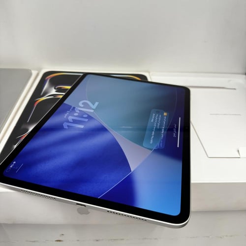 ايباد برو 11 معالج M4 سعة 256GB مستخدم نظيف نسبة ا...