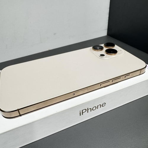 ايفون 16 برو ماكس 256Gb مستخدم نظيف نسبة البطارية...
