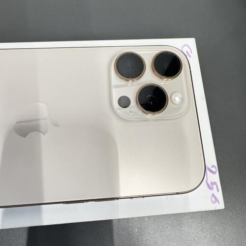 ايفون 16 برو ماكس 256Gb مستخدم نظيف نسبة البطارية...