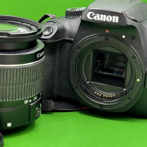 Canon camera 4000D with 16GB memory and battery charger and bag. The most important specifications: * 18-megapixel resolution * Fu...