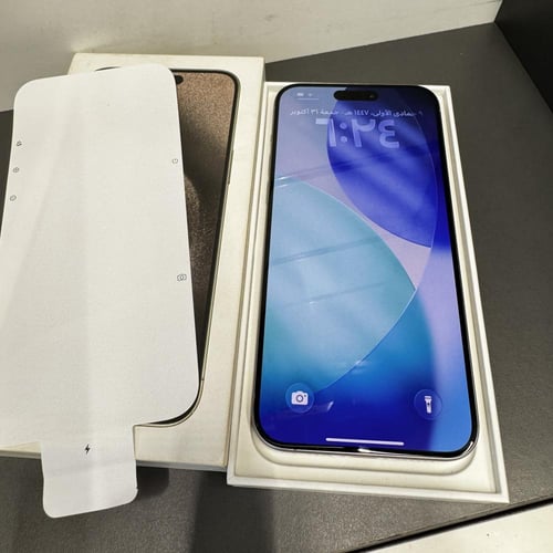 ايفون 15 برو ماكس 256GB مستخدم نظيف نسبة البطارية...