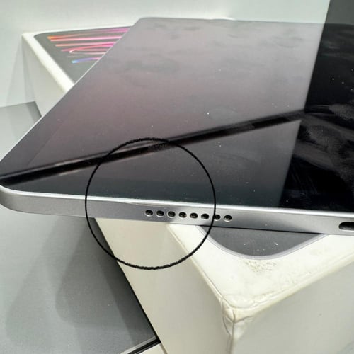 ايباد برو 11 معالج m2 الذاكرة 128GB فضي