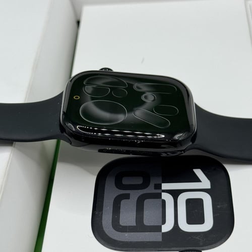 ساعة ابل الاصدار 10 مقاس 46 مستعملة نسبة البطارية...