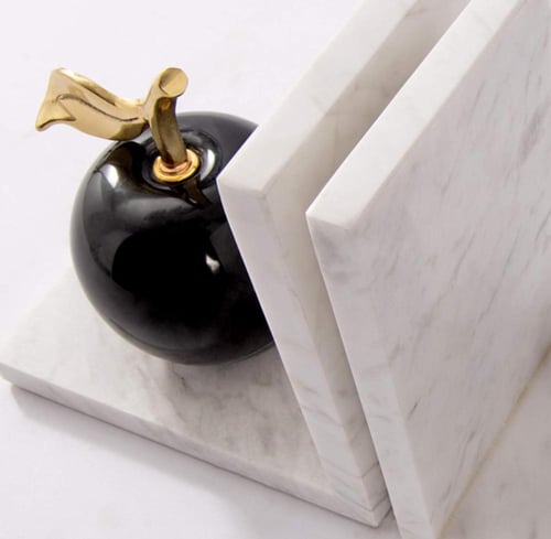 حامل كتب رخام