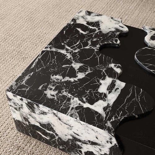 طاولة رخام مستطيلة