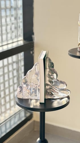 حامل كتاب كريستالي