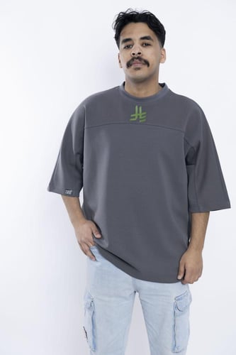 تيشيرت هيبة الريال”