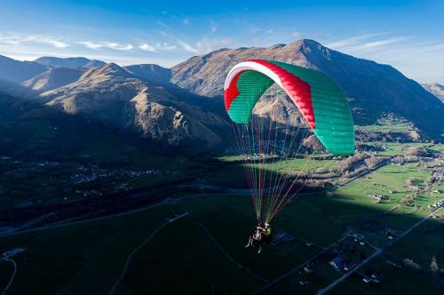 جناح Fuse 4 للطيران الترادفي