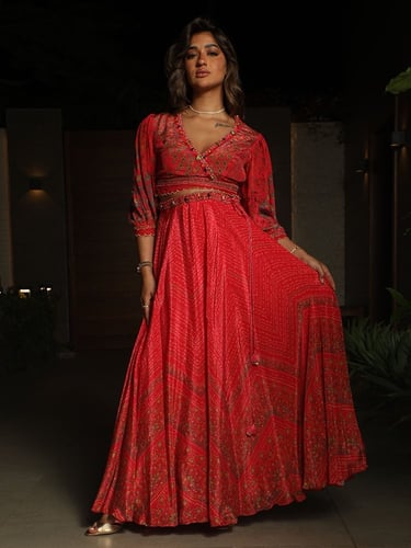 Red Indo-Western Co-ord Set طقم كورد أحمر بتطريز ه...