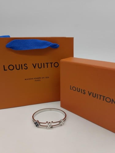 اسوارة استيل لويس فيتون C1526