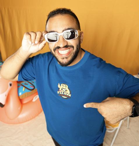 تيشيرت فواز