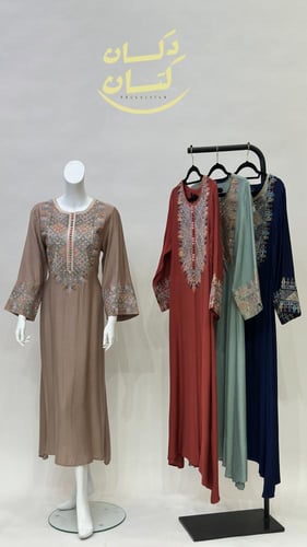 جلابية ناعمة نسائي ميدي بتطريز أزرار dc458