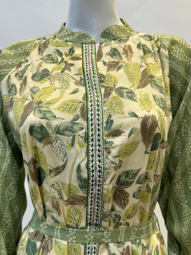 جلابية هندي كشميري بنقوش زهور خضراء Z935