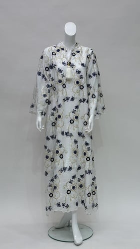 جلابية هندي بتطريز زهور وأكمام واسعة RR4129