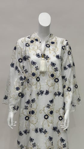 جلابية هندي بتطريز زهور وأكمام واسعة RR4129