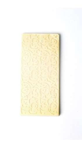 بشت شوكولاتة بيضاء بالمستكة وجوز الهند ٣٦٪