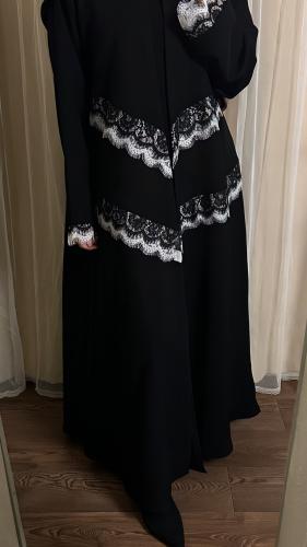 منال