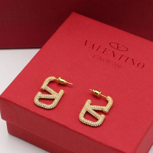 حلق فالنتينو