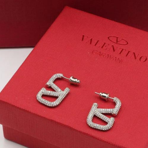 حلق فالنتينو