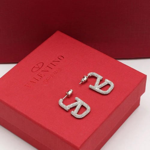 حلق فالنتينو