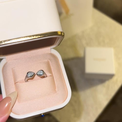 خاتم بوشرون