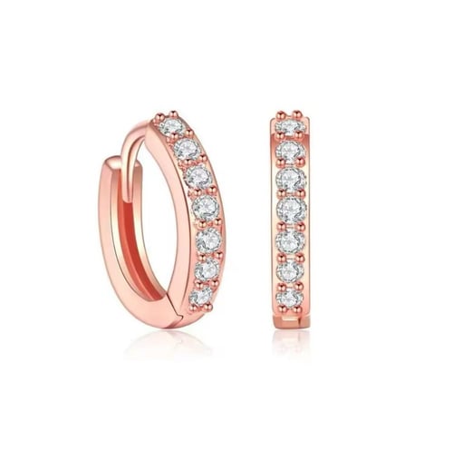 حلق أذن نسائي