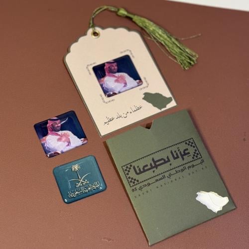 توزيعات اليوم الوطني - ستيكر جوال ورقي 3D بطبقة حم...