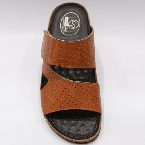 حذاء إماراتي