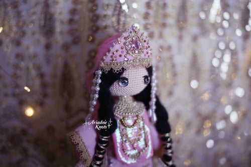 حسناء عروسة المدينة