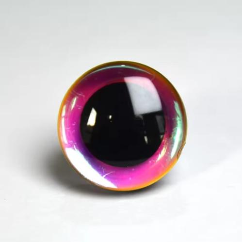 Eyes with a 20 ml pink orange support