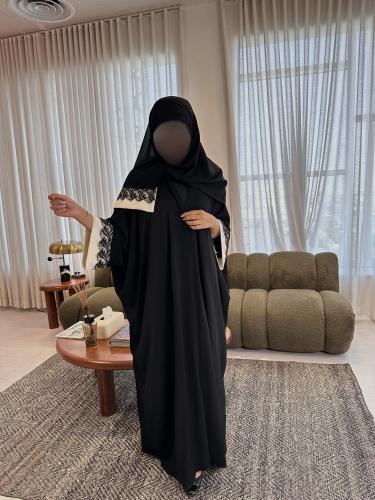 #16 ABAYA