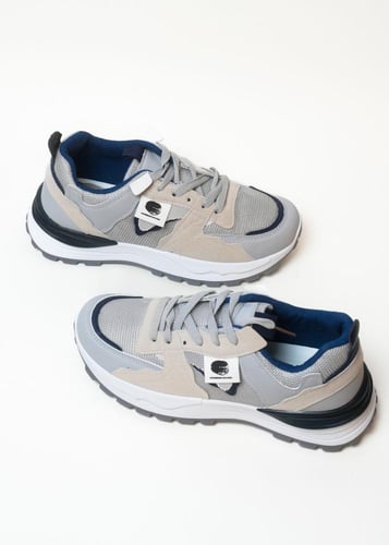 حذاء رياضي رجالي "إير موشن"