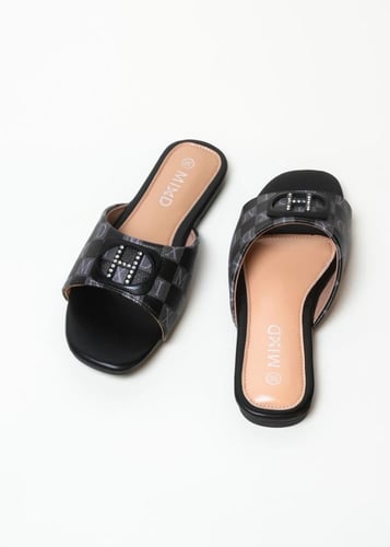 صندل "لوكس ليتر"