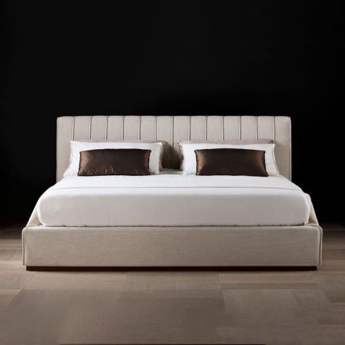 سرير بيس من أخشاب بمقاسات متعددة