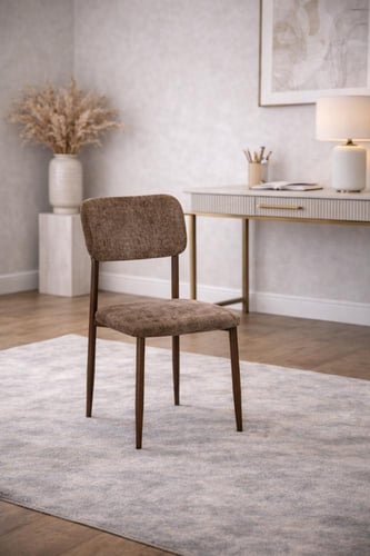 كرسي طعام مبطن قماش بأرجل خشبية متينة-بعدة ألوان