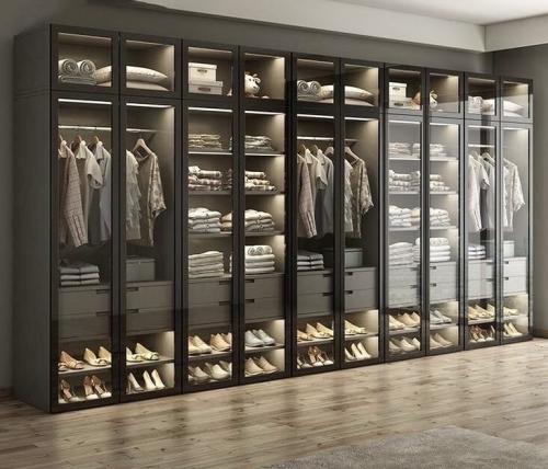 خزانة الملابس هاي بأبواب زجاجية من اخشاب